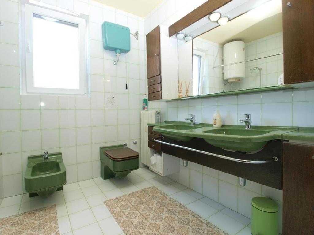 Apartment Tigo - 2 Bedrooms, 2 Bathrooms, Terrace And Big Garden Fazana Exterior photo